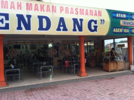 Rumah Makan Mbak Endang inside