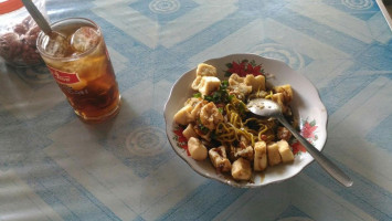 Tahu Kupat Sido Marem Ii Pak Jamil Cabang Prapatan Konimex food