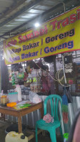 Bebek Goreng Bang Kadir inside