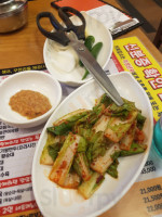 덕성사골돼지국밥 food