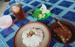 Bebek Goreng Ayam Goreng Surabaya Pak Sugeng food