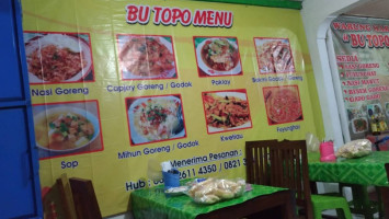 Warung Makan Bu Topo inside