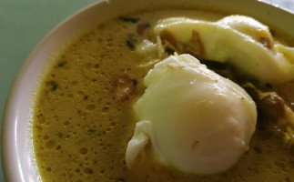 Ayam Geprek Mang Uung Karimata food