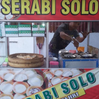 Serabi Solo Mas Fahri Sumber outside