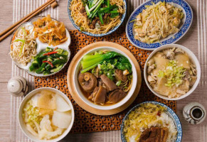 Guǎng Rì Chǎo Miàn Kuàng Ròu Fàn food