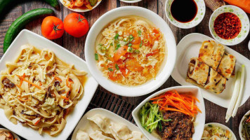 Yáng Jì Dāo Xuē Miàn Guǎn food