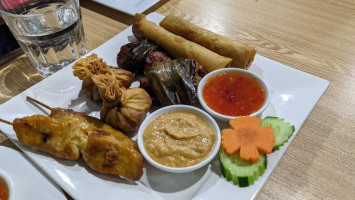 T P Thai Kitchen food