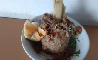 Bakso Mie Ayam Mbak Yuli food