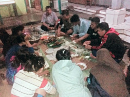 Warung Nasi Sederhana Ma Cicih food