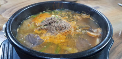 청평뼈해장국 food