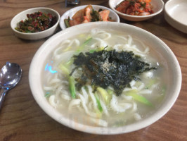 충남칼국수 food