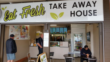 Eat Fresh Takeaway House inside