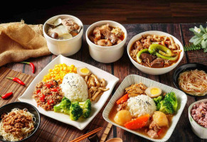 Dǐng Shàn Yǎng Shēng Liào Lǐ food
