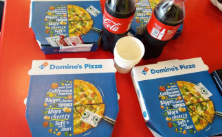 Domino's Pizza food