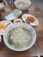 갈마바지락칼국수 food