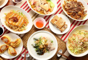 Zuǒ Yé Yé De Gǎng Shì Chá Cān Tīng ài Guó Diàn food