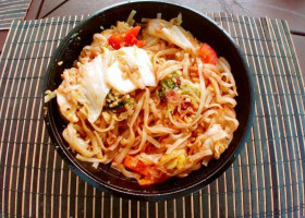 Kallangur Noodles inside