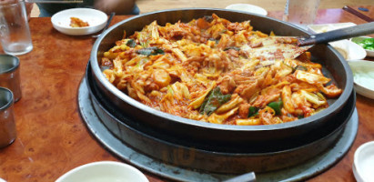 소문난춘천닭갈비 food