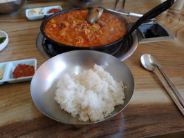 와촌식육식당 food