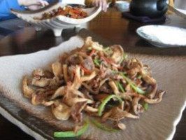 Lián Huā Yǎng Xīn Yuán food