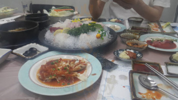 풍성횟집 food