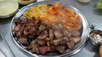 점미메기탕 food