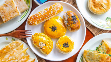Hóng Jì Dòu Jiāng Dà Wáng food