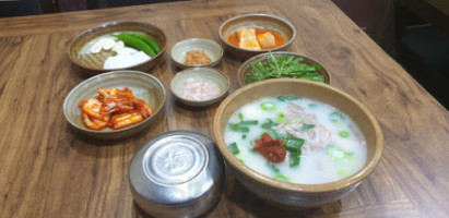 청하돼지국밥 food