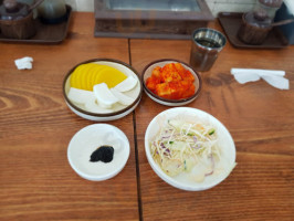 뽕의전설 food