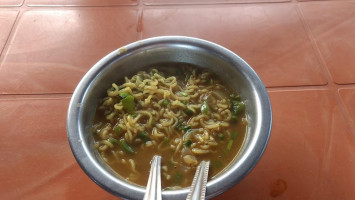 Dangwal Maggie Point food