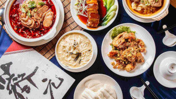 Jì Yuán Xiǎo Guǎn food