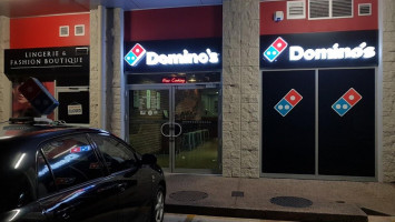 Domino's Pizza Millner outside