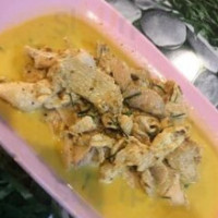 Khun Yaa Seafood food