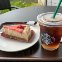 スターバックスコーヒー Bǎn Jí Nán Qiān Lǐ Diàn food