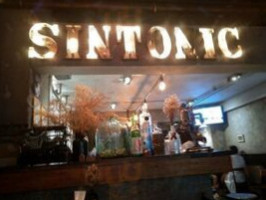 Sin Tonic food