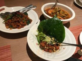 Khao (ekkamai) food