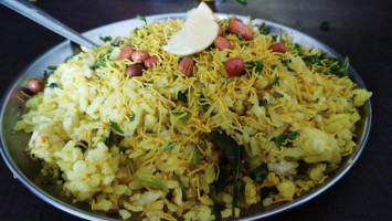 Pancharatn Misal House food