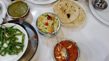 Maharaja Ac Dining Hall food