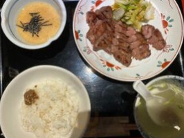 Niú たん Shāo き Xiān Tái Biān Jiàn Xīn Suǒ Zé Diàn food