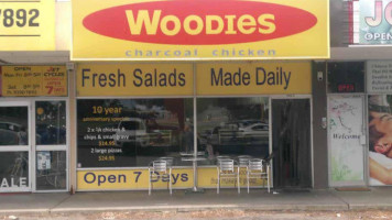 Woodies Charcoal Chicken food