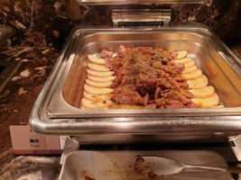 Lán Chéng Jīng Yīng Jiǔ Diàn Silks Place Yilan food