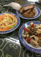 Yī Pǐn Xiāng Hóng Shāo Niú Ròu Miàn food
