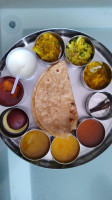 Anand Bhavan food