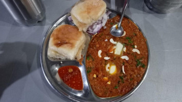 Tulsi Pavbhaji food