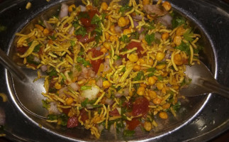 Gupta Mishthan Bhandar food