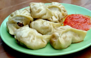 Bishan Momo Wala food