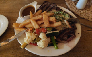 The Clydesdale Steakhouse food