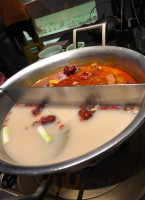 Zhè Yī Guō Huáng Shì Mì Cáng Guō Wù Guāng Míng Diàn food
