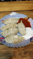 Chavdar Momos food