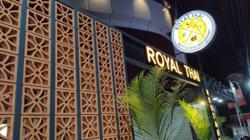Royal Thai Multi Cuisine food